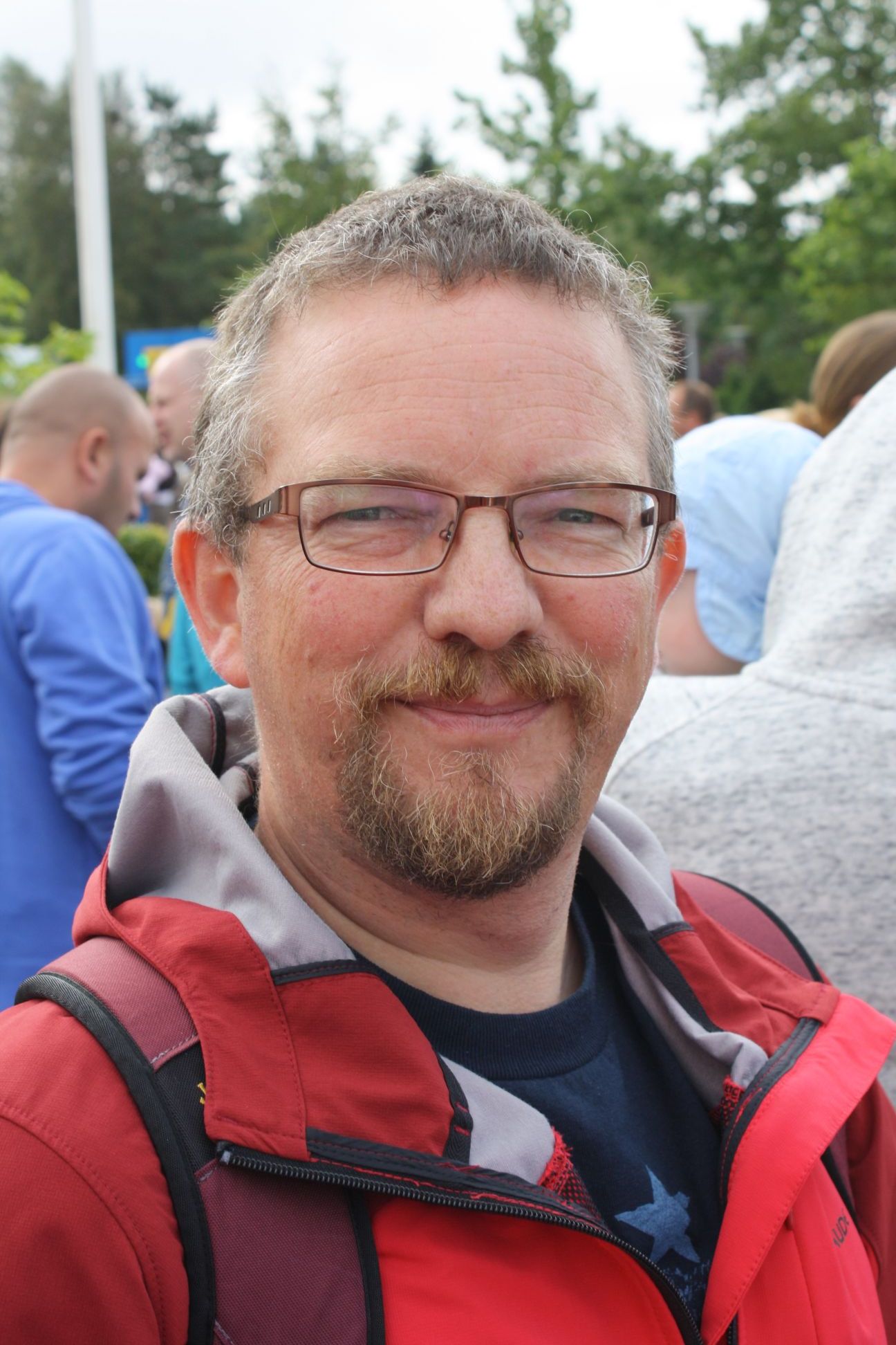 Lachender Klaus